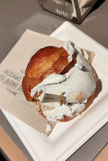 Gelateria La Romana thumb 9